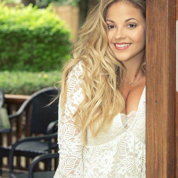 Meet your Posher, Rach - Picture 1 of 1